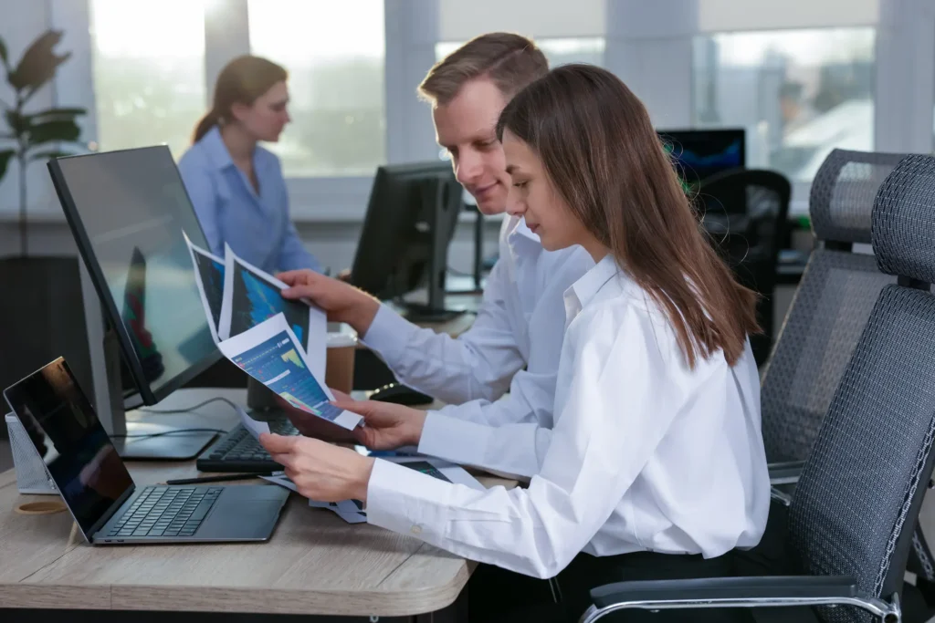 stock exchange colleagues working together in off 2026 01 11 11 10 35 utc